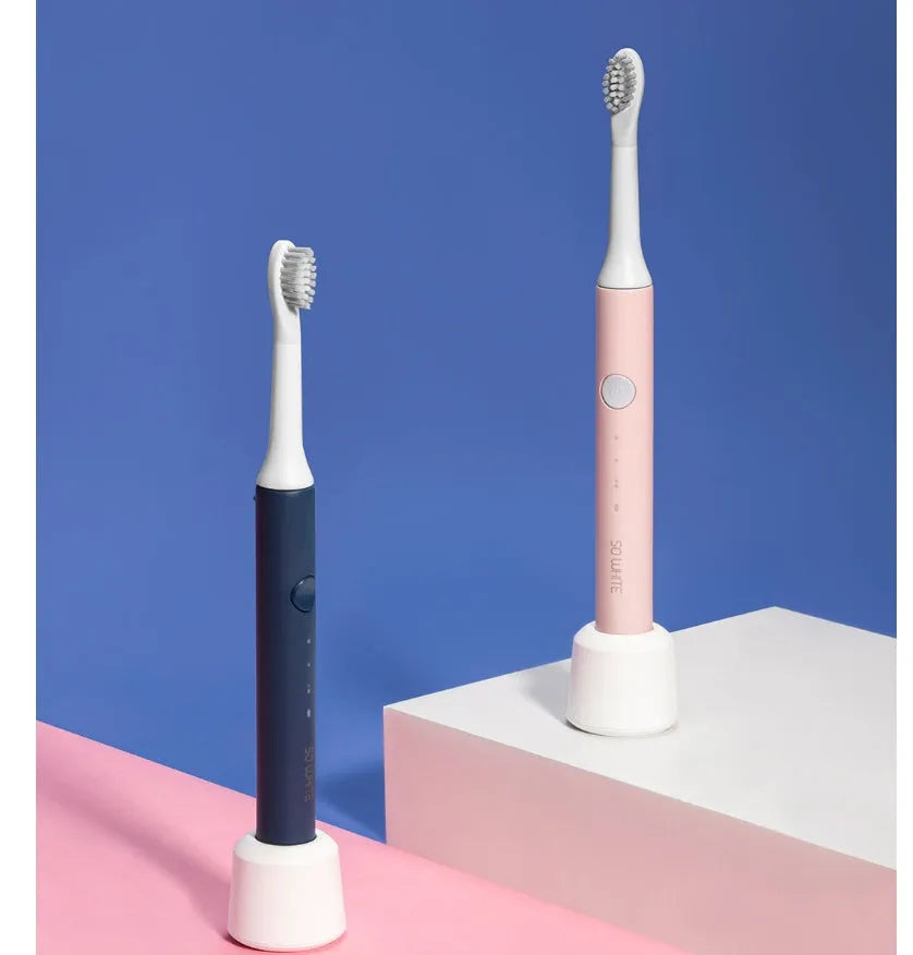 SOOCAS sonic electric toothbrush in blue or pink with round brush head
