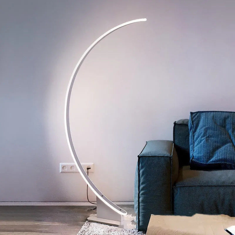 Nordic Creative Simple Curved Line Floor Lamp with silicone shade and aluminium alloy body in White
