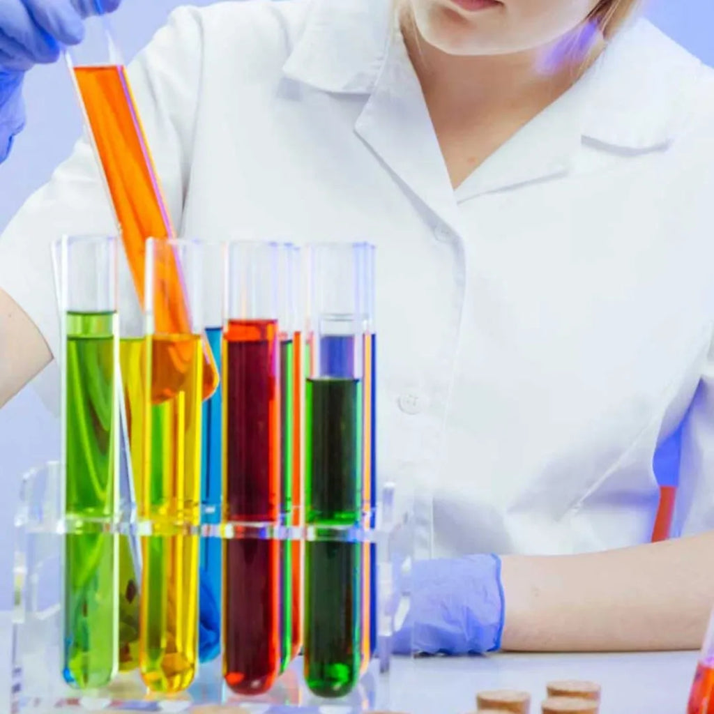 Bottle of 50 chlorine dioxide test papers for waste water concentration detection 0-1000mg/L