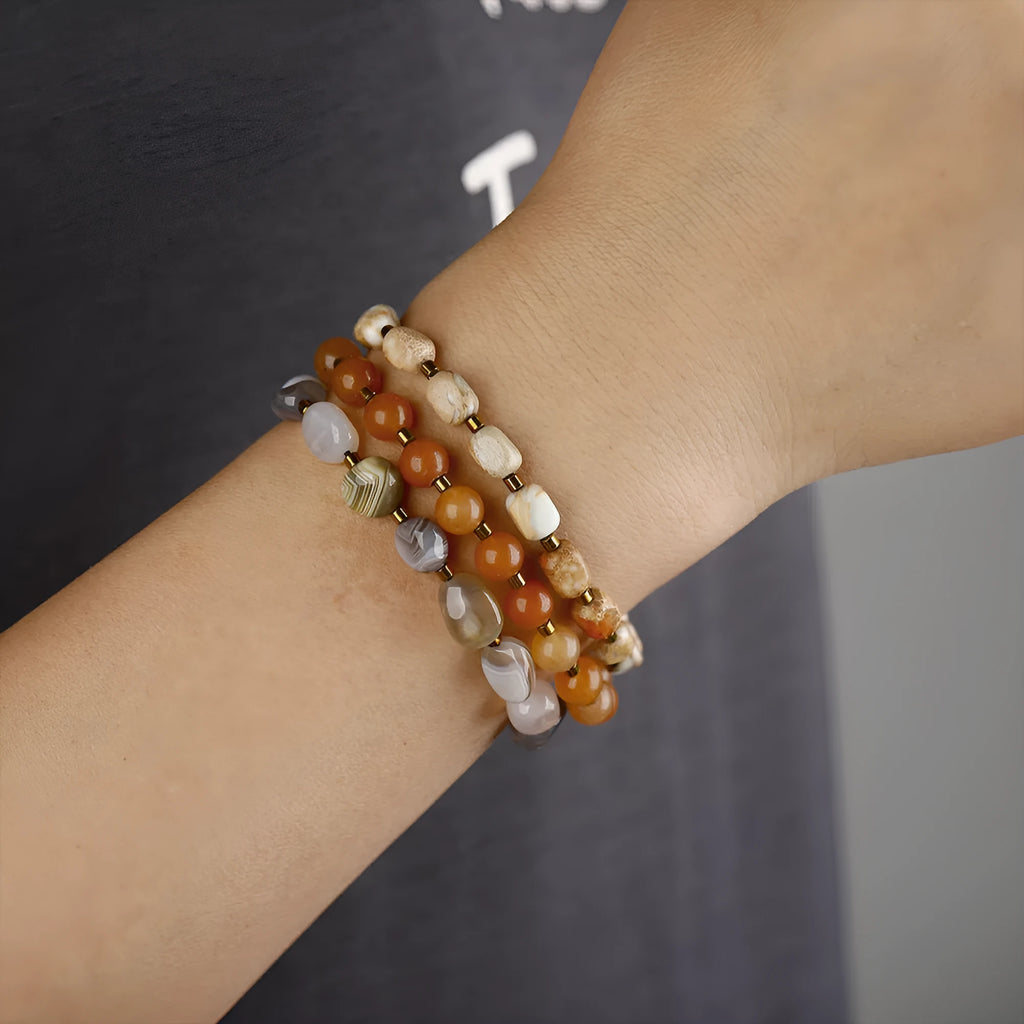 Hand-woven Persian Gulf agate multi-layer bracelet with geometric shapes in colour 3790 style