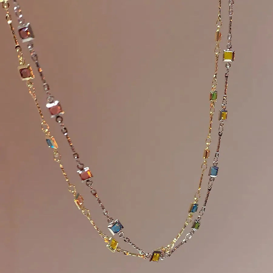 Square colour geometric clavicle chain necklace with artificial crystal details in gold or white K plating