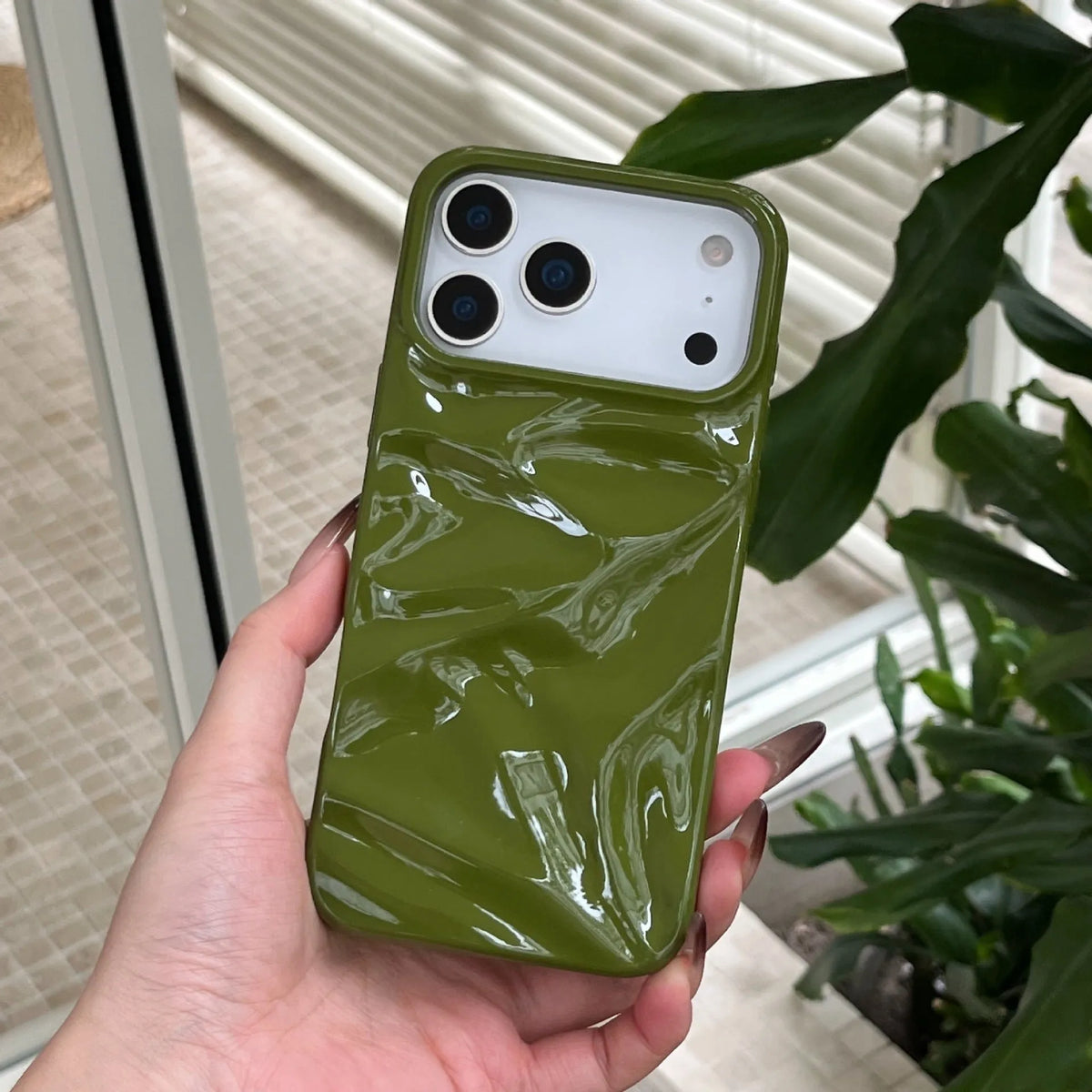 Three-dimensional pleated pattern TPU phone case in QF pleated green for iPhone 15 Pro