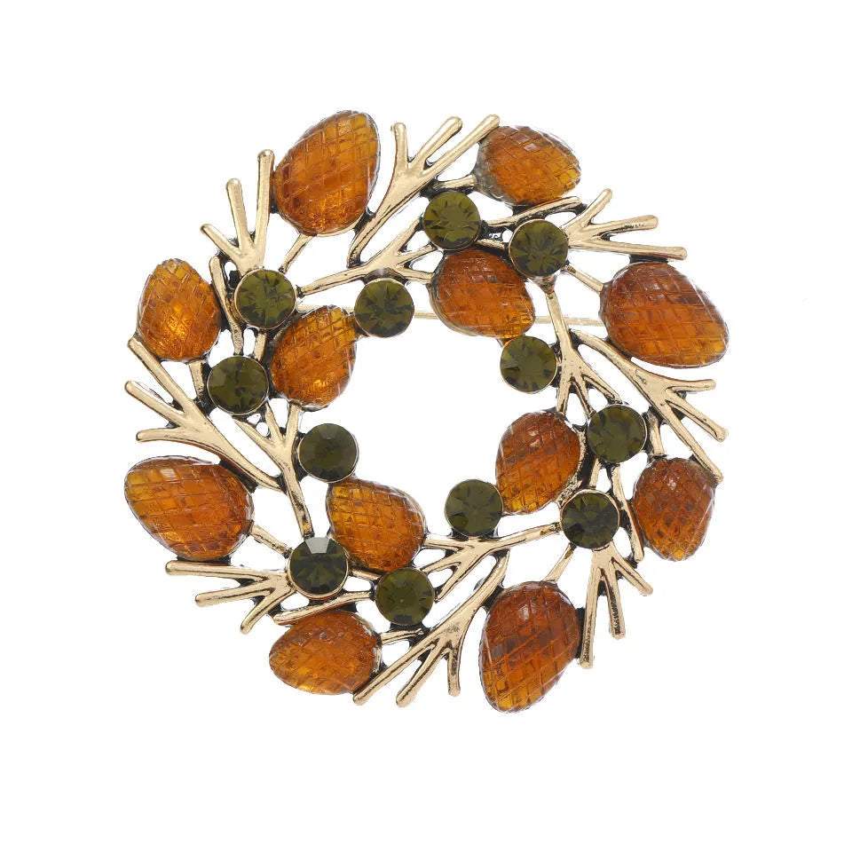 Champagne Filbert Garland alloy brooch with retro cherry style and diamond treatment for waist closing and decoration