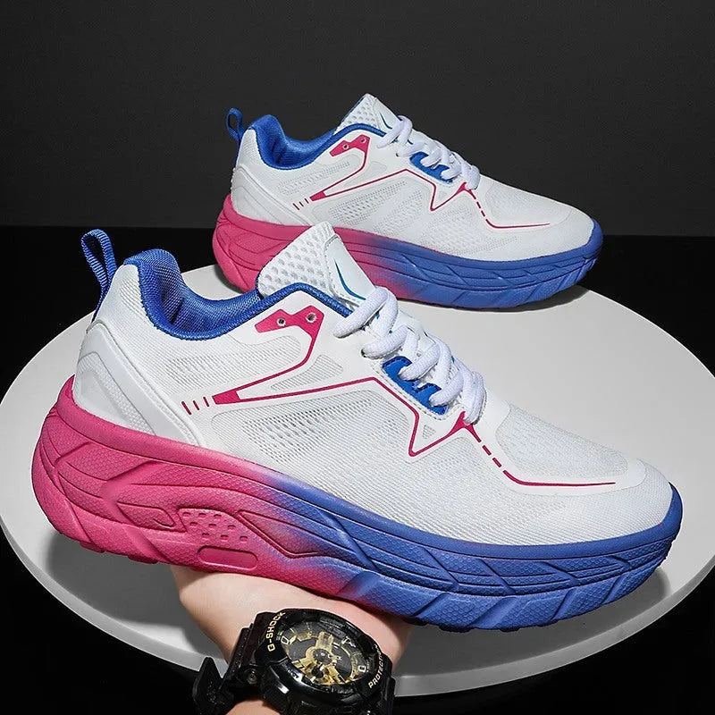 Cushioned rebound long-distance running shoes with breathable mesh upper in white
