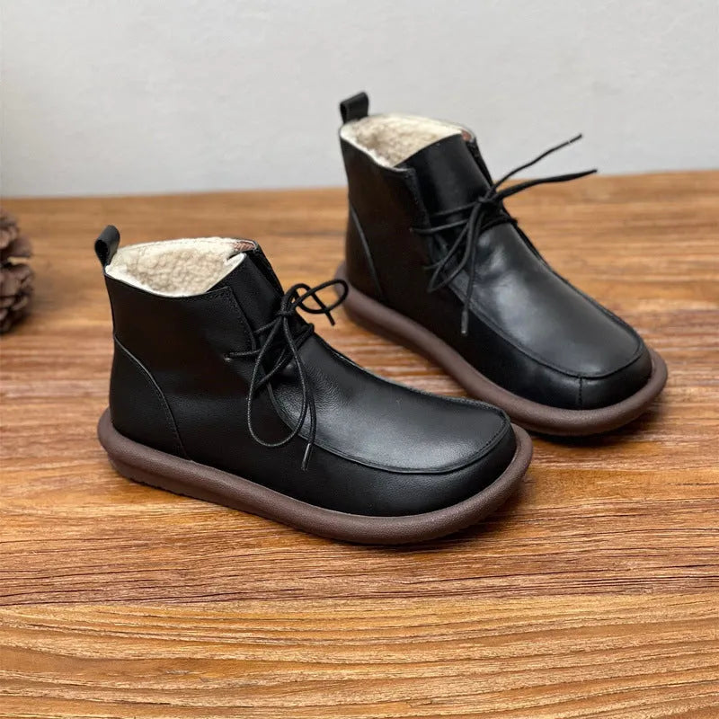 Women's flat heel cowhide boots in black and coffee with optional velvet lining