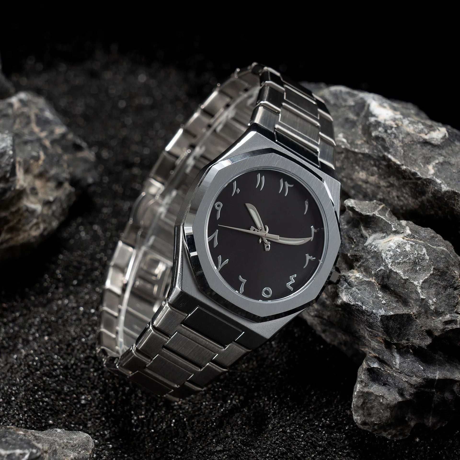 Men's business casual quartz watch with steel bracelet showing slim 10mm case profile
