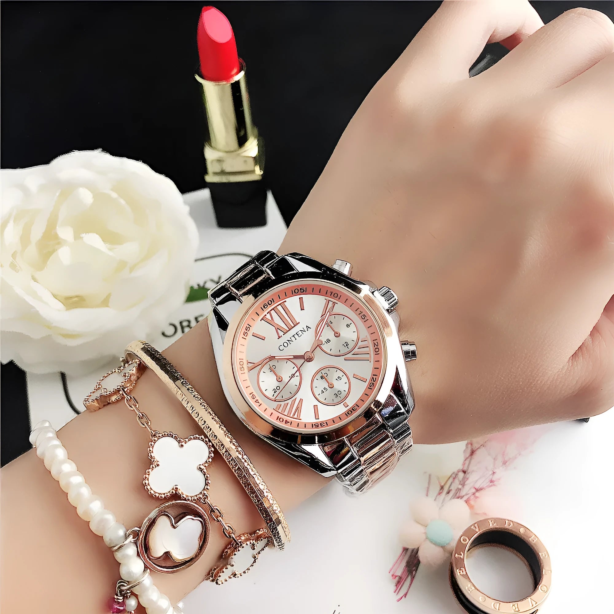 Women's fashion watch with mesh strap and quartz movement in silver rose gold colour