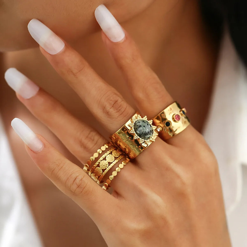 European and American retro micro-inlaid wide face ring set for women in light gold, open mouth alloy construction