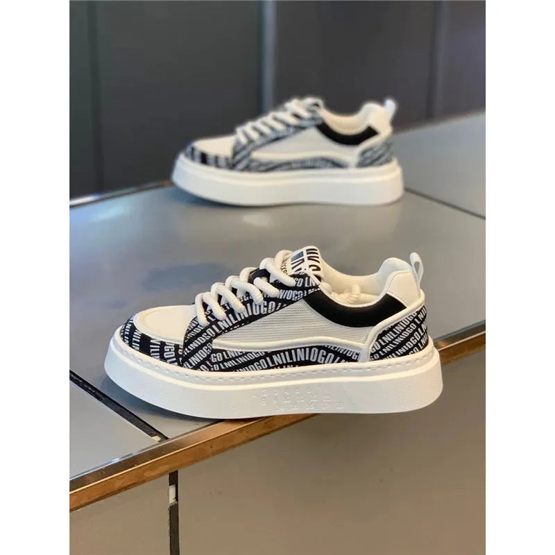 Men's canvas casual sneaker thick bottom wear-resistant board shoes white and gray low heel rubber sole