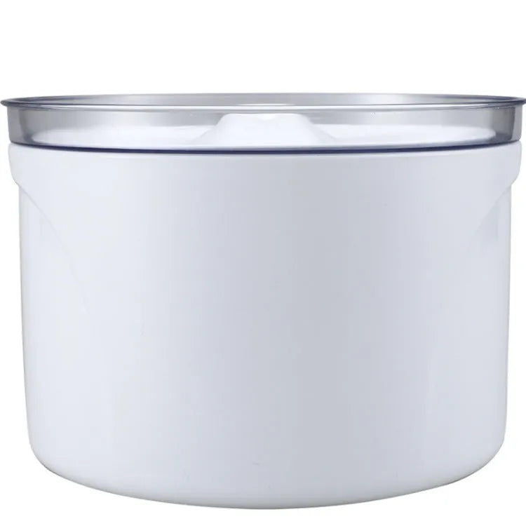 White automatic pet water dispenser with 2.5L capacity and circulation pump for cats and dogs