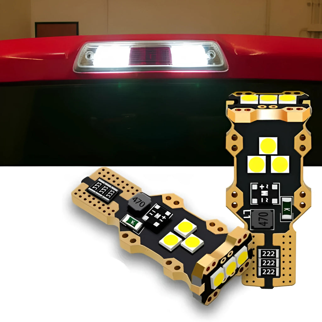 T15 automotive reverse light bulb with white housing and 6000K colour temperature for vehicle applications
