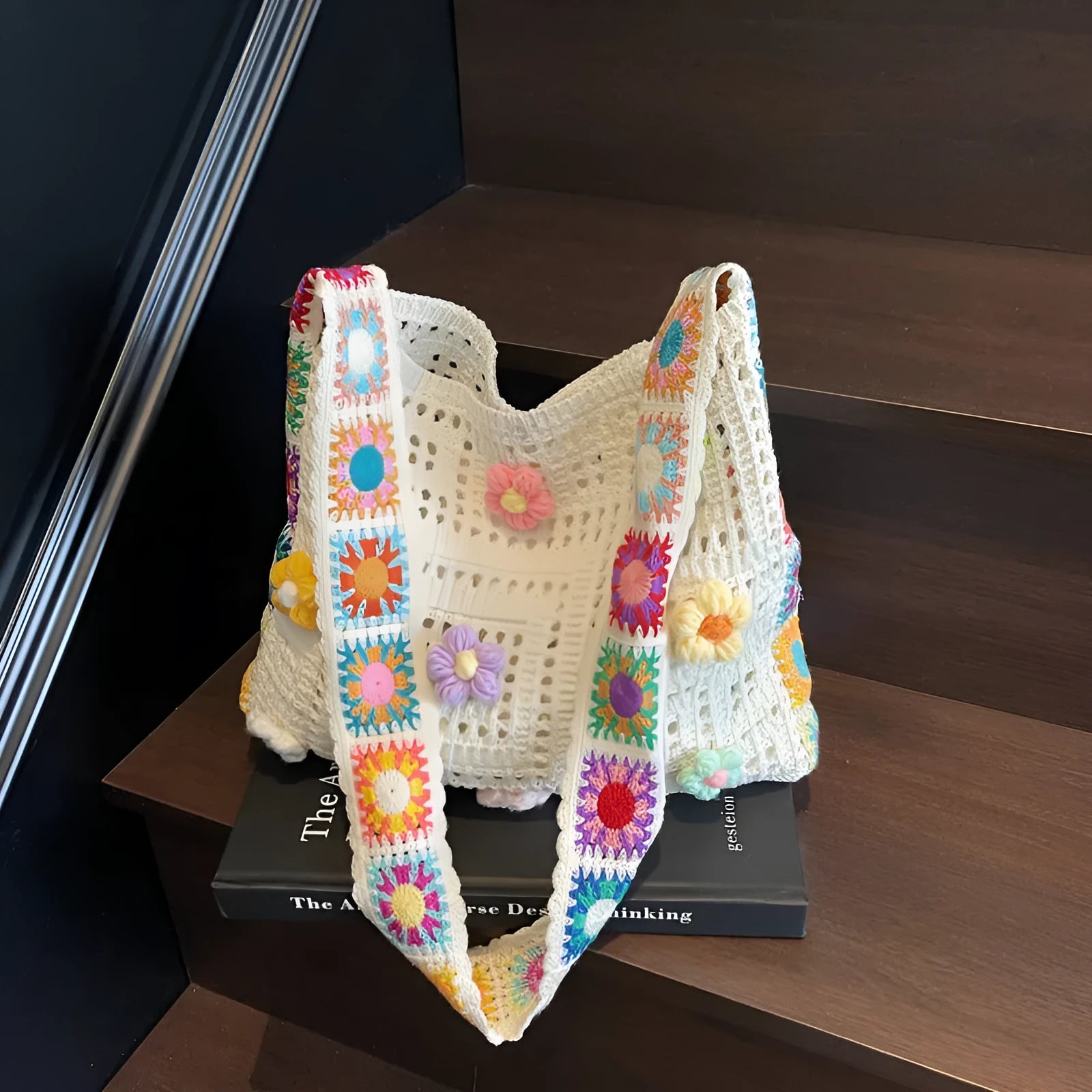 Woven polyester beach bag with hollow design and single shoulder strap showing 30x28cm dimensions