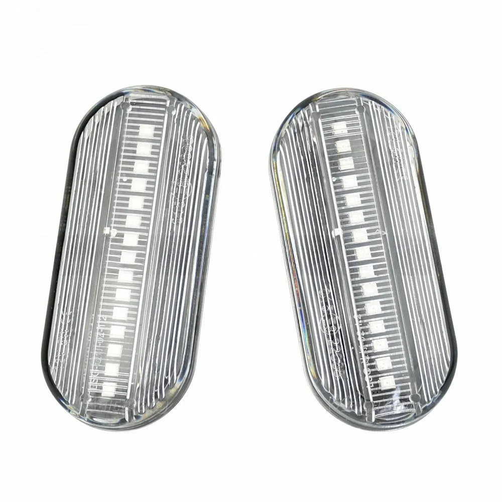 Flowing water side turn signal for Skoda Octavia with blackened shell and LED animation