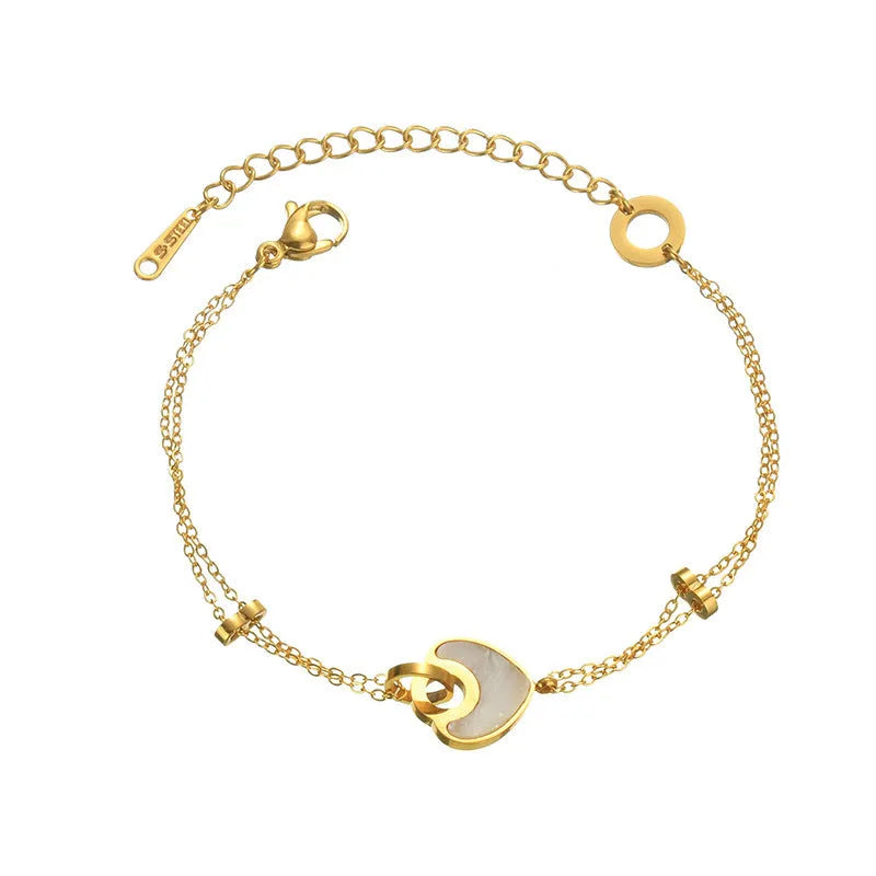Women's ins style stainless steel bracelet with a double-layered electroplated resin heart charm