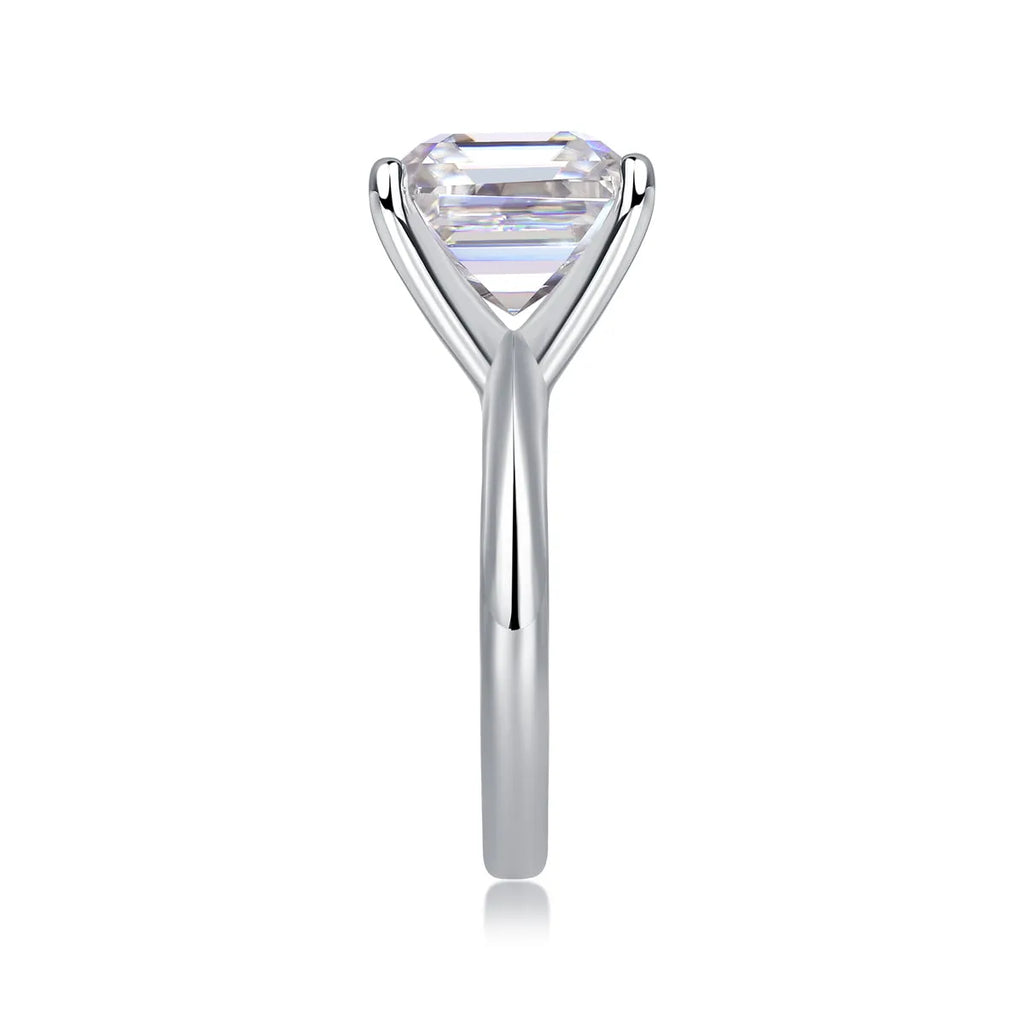 Heart-shaped moissanite wedding ring set in S925 silver with platinum plating, square 10*10 mm stone, gift box packaging