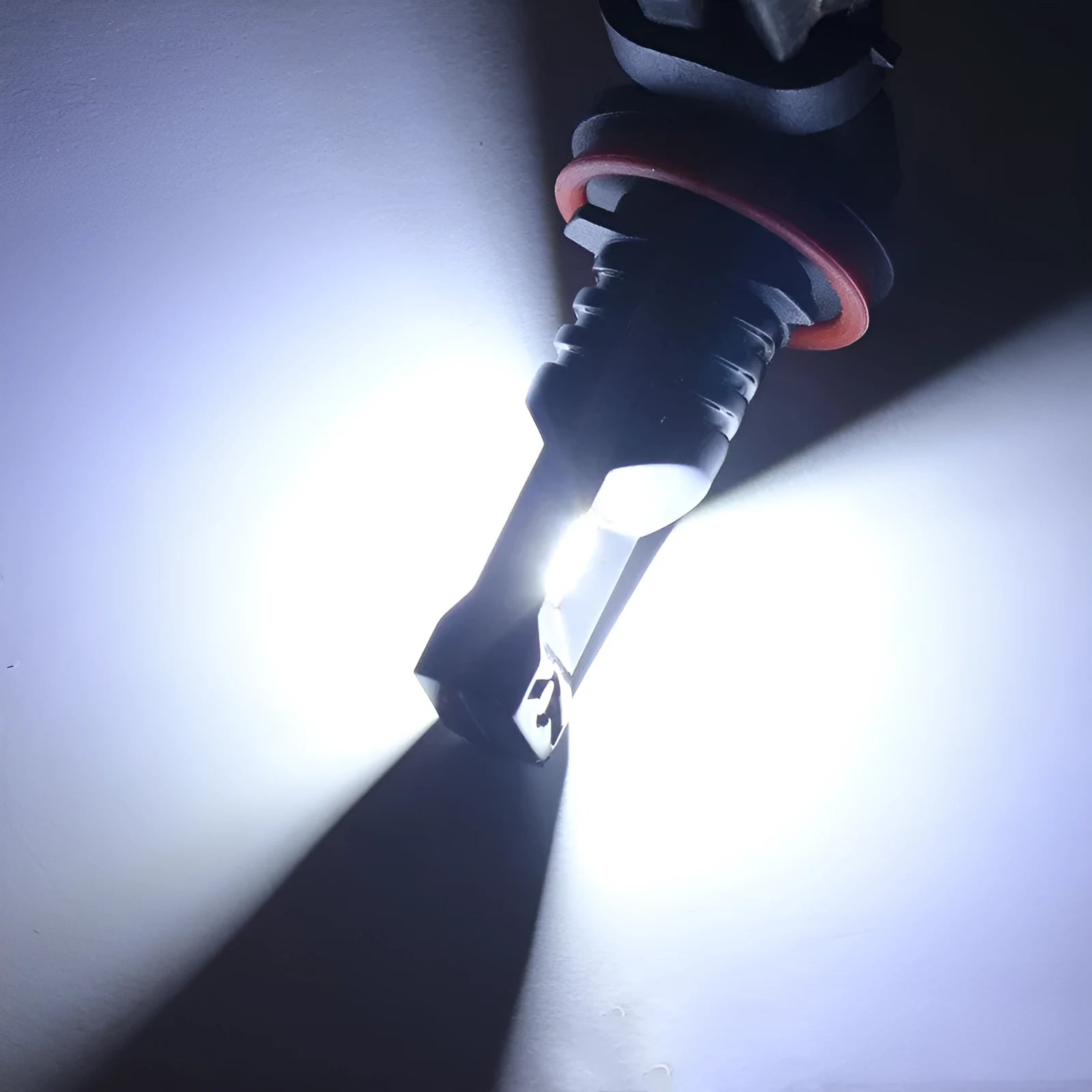H11 and H8 compatible high-power 80W CSP LED car front fog lamp with aviation aluminium housing.