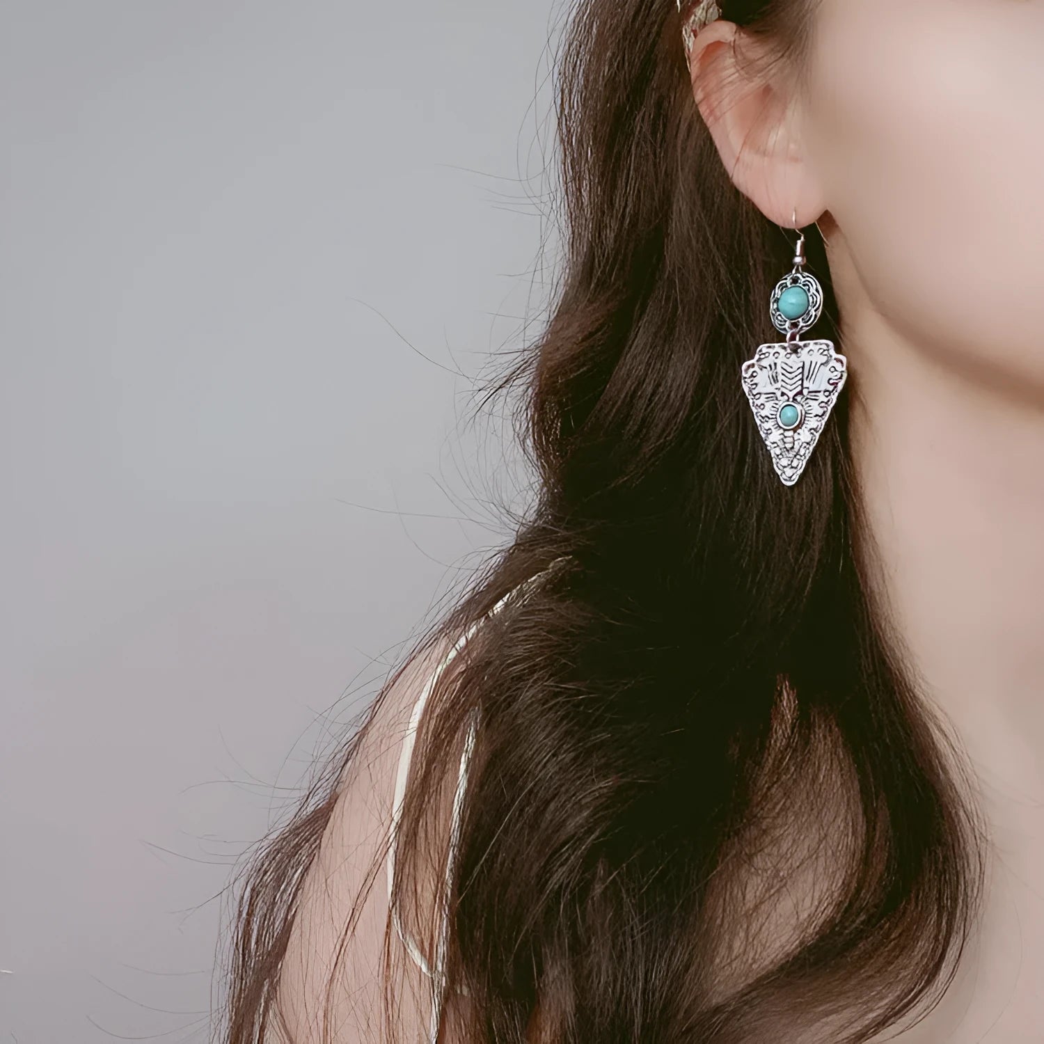 Alloy retro drop earrings in triangle and water drop shapes for women's holiday travel style