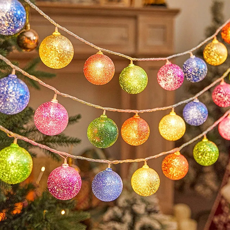 Electroplating ball coloured light string for Christmas tree decoration with 5cm pendants and plastic ball
