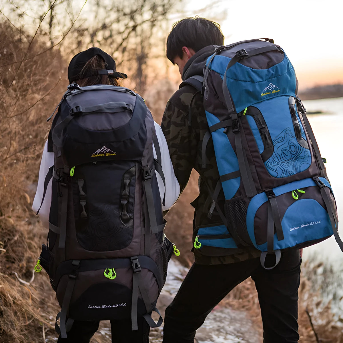 Waterproof polyester hiking camping backpack, 56-75L, 73 x 33 x 23cm, geometric pattern, unisex