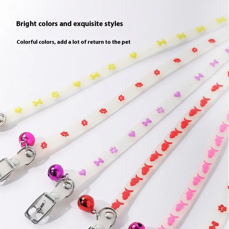 Meow Xinbao adjustable pet luminous collar for cats with LED light, silicone chain and metal bell
