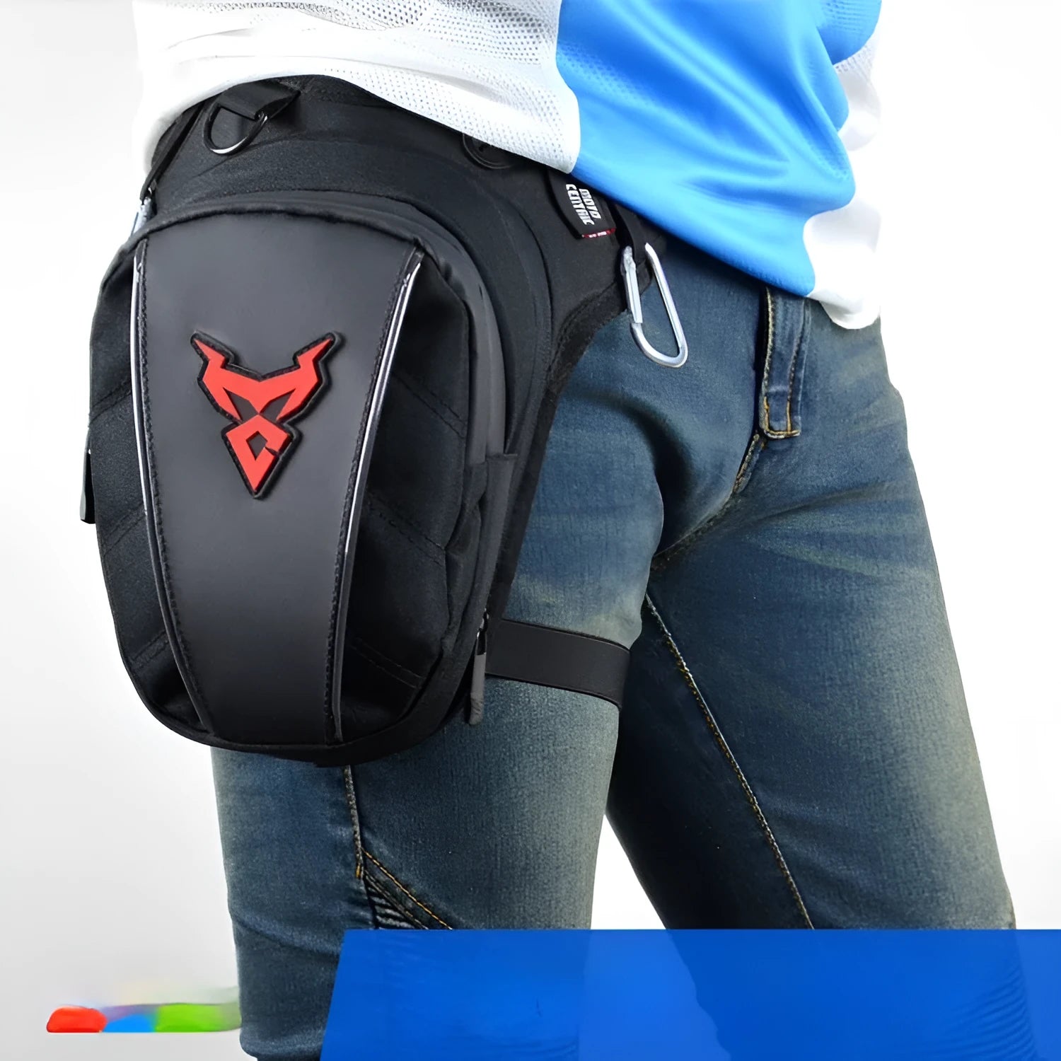 0105MC motorcycle riding leg bag in 1200D Oxford cloth with crossbody straps