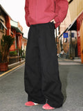 Men's pleated straight leg trousers in striped pattern with elastic waistband