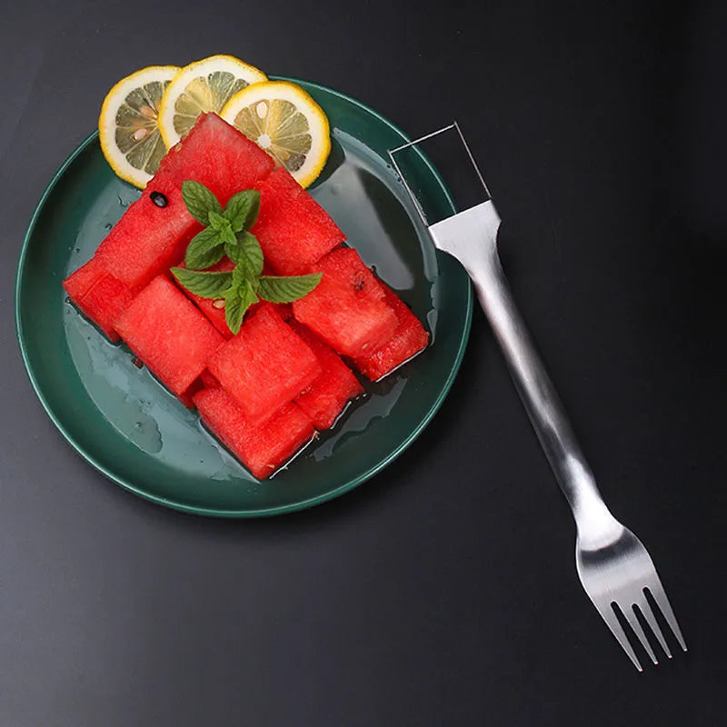 2-in-1 watermelon fork slicer made of 304 stainless steel, 26 cm long, with rounded fork head and lengthened handle