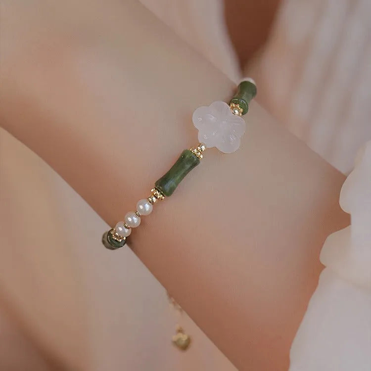 Chinese style olivine bamboo joint bracelet with Hetian jade beads and copper shell pearls