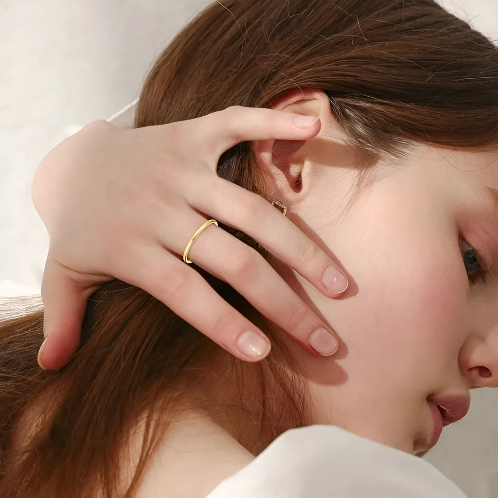Simple geometric round bracelet ring in sterling silver, gold, and platinum colour options.