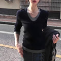 Korean style fake two-piece V-neck knitted bottoming top in black, slim fit, solid colour, polyester, average size