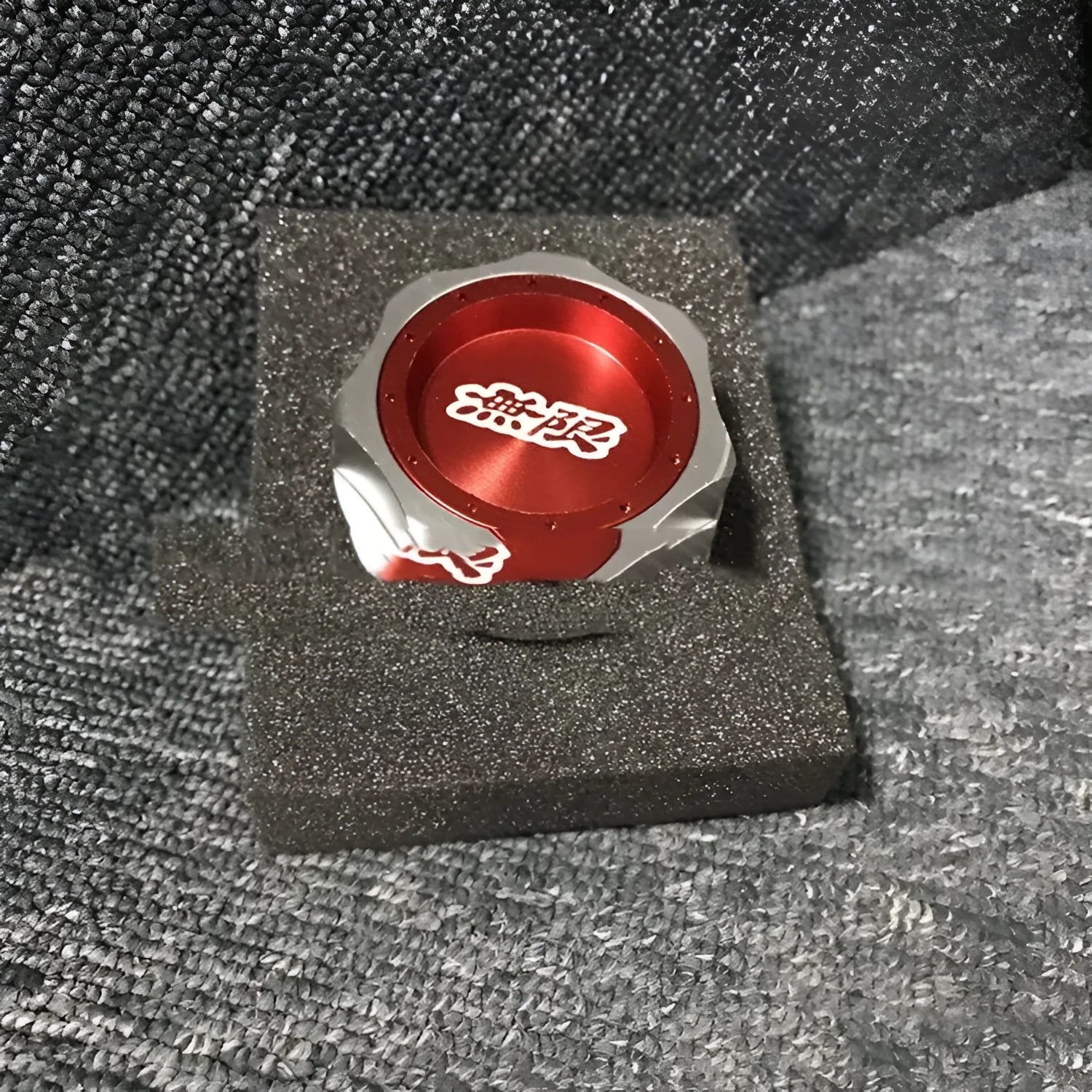 Aluminium alloy oil filter cap for Honda cars in multiple colour options