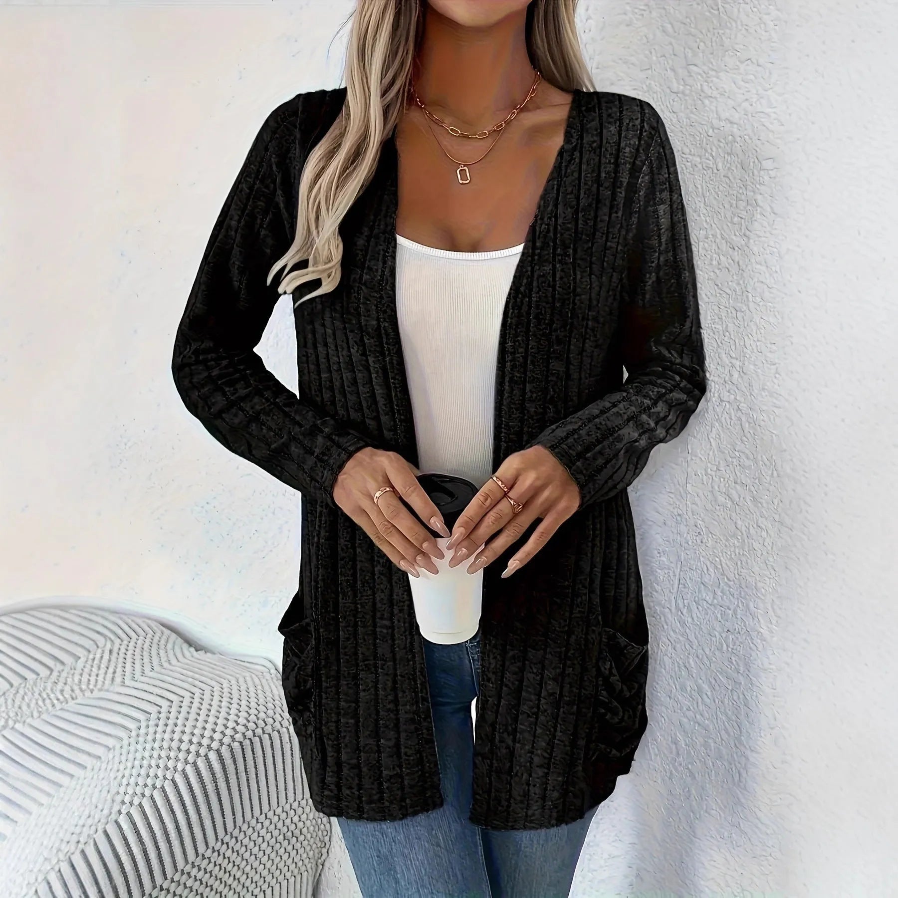 Solid colour long sleeve cardigan knitwear with front pockets in loose fit, available in black and granny grey