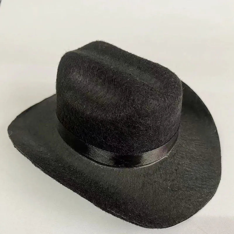 British cowboy hat for pets in non woven fabric with decorative velvet belt