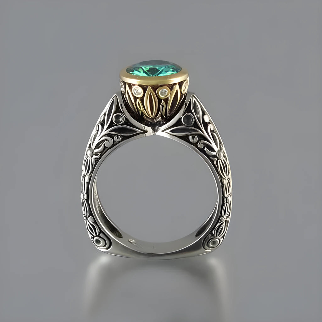 Flower-shaped vintage gemstone ring with gold-plated colour separation in green silver colour