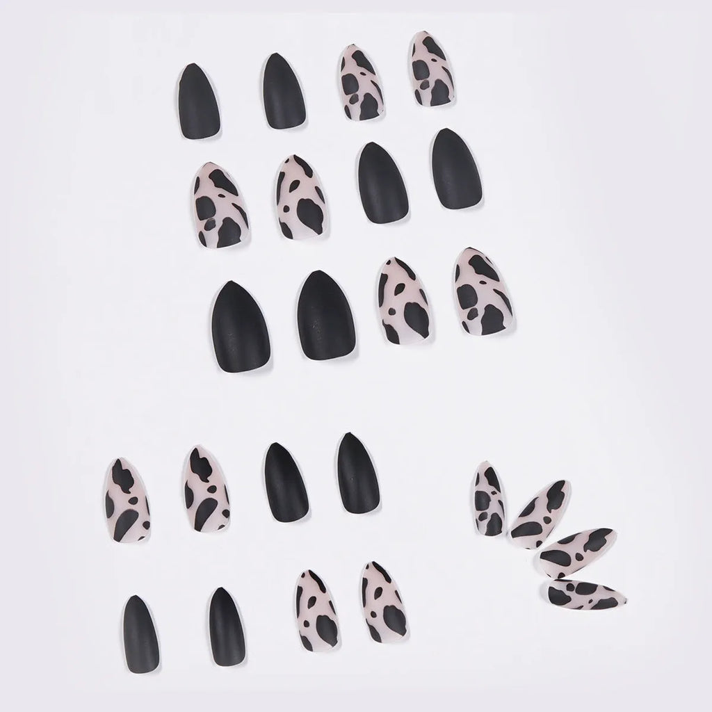 Waterproof detachable fake nail patches 24pcs in Hot Girl style with glue in paper box packaging