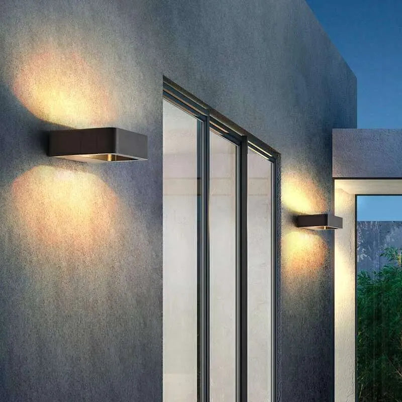 7W aluminium outdoor wall lamp with warm white 3000K light for courtyard gate