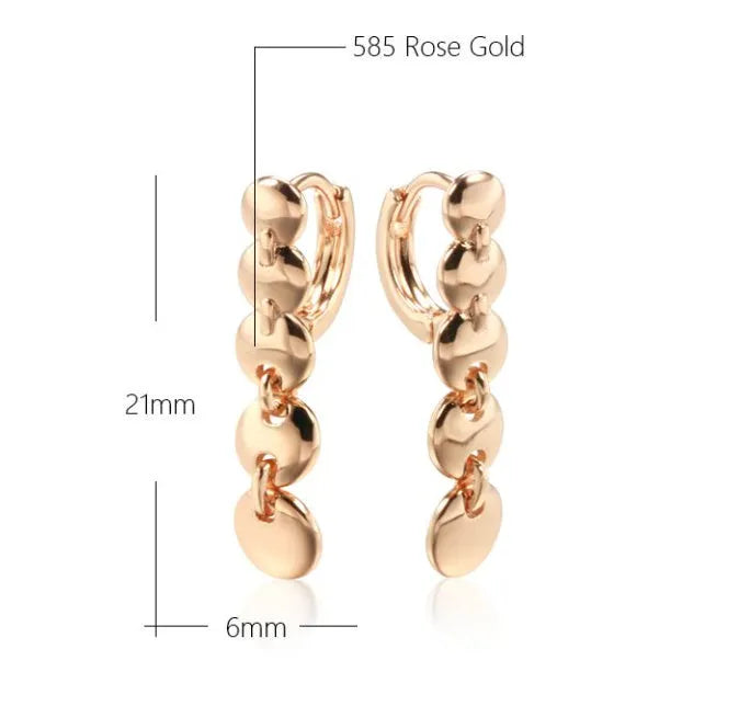 Retro gold woven circle earrings with copper construction and 4.5 cm diameter