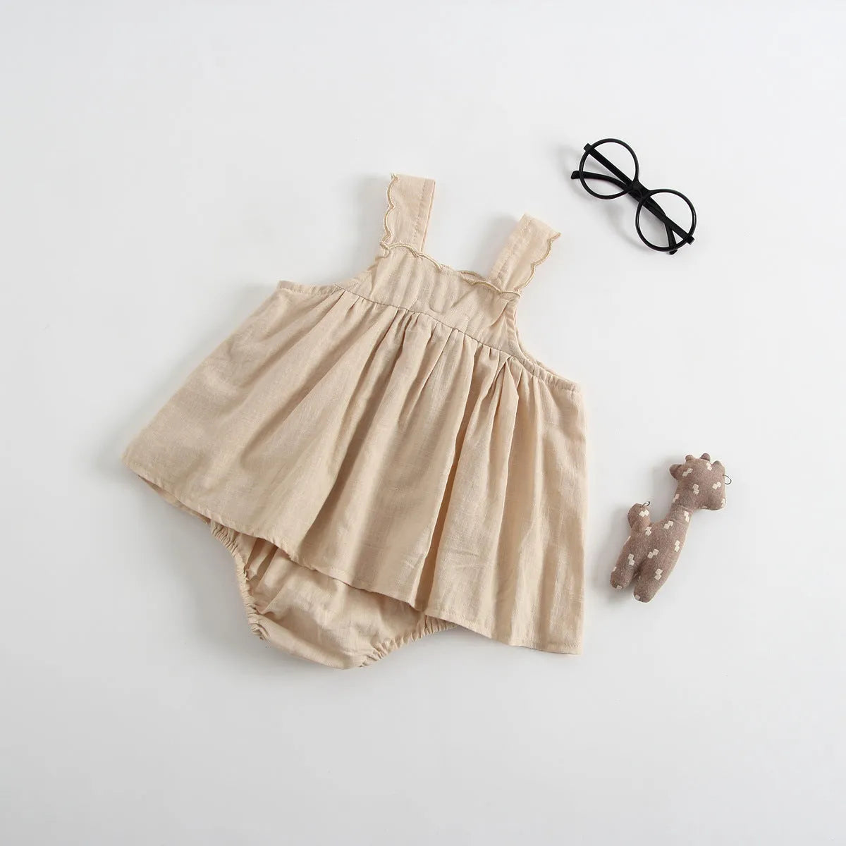 Baby romper princess dress jumpsuit with suspenders in white cotton for summer, suitable for 66cm to 100cm height