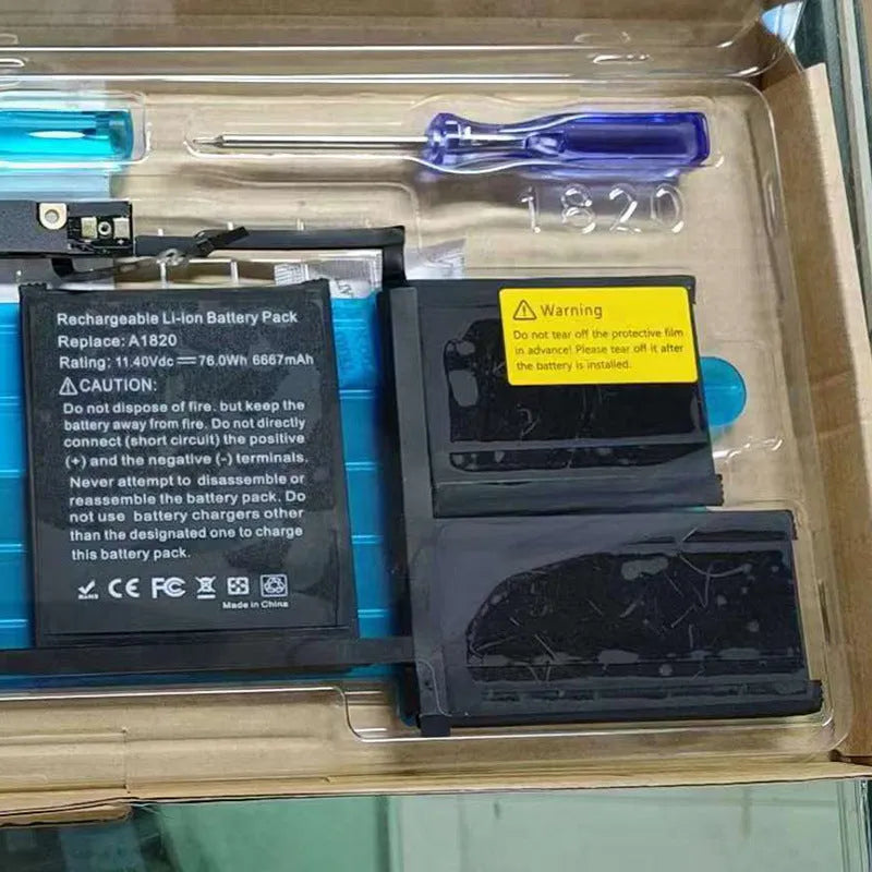 Black built-in laptop battery 6667mAh 6 cells for A1707 and A1820 MacBook Pro replacement non-original accessory