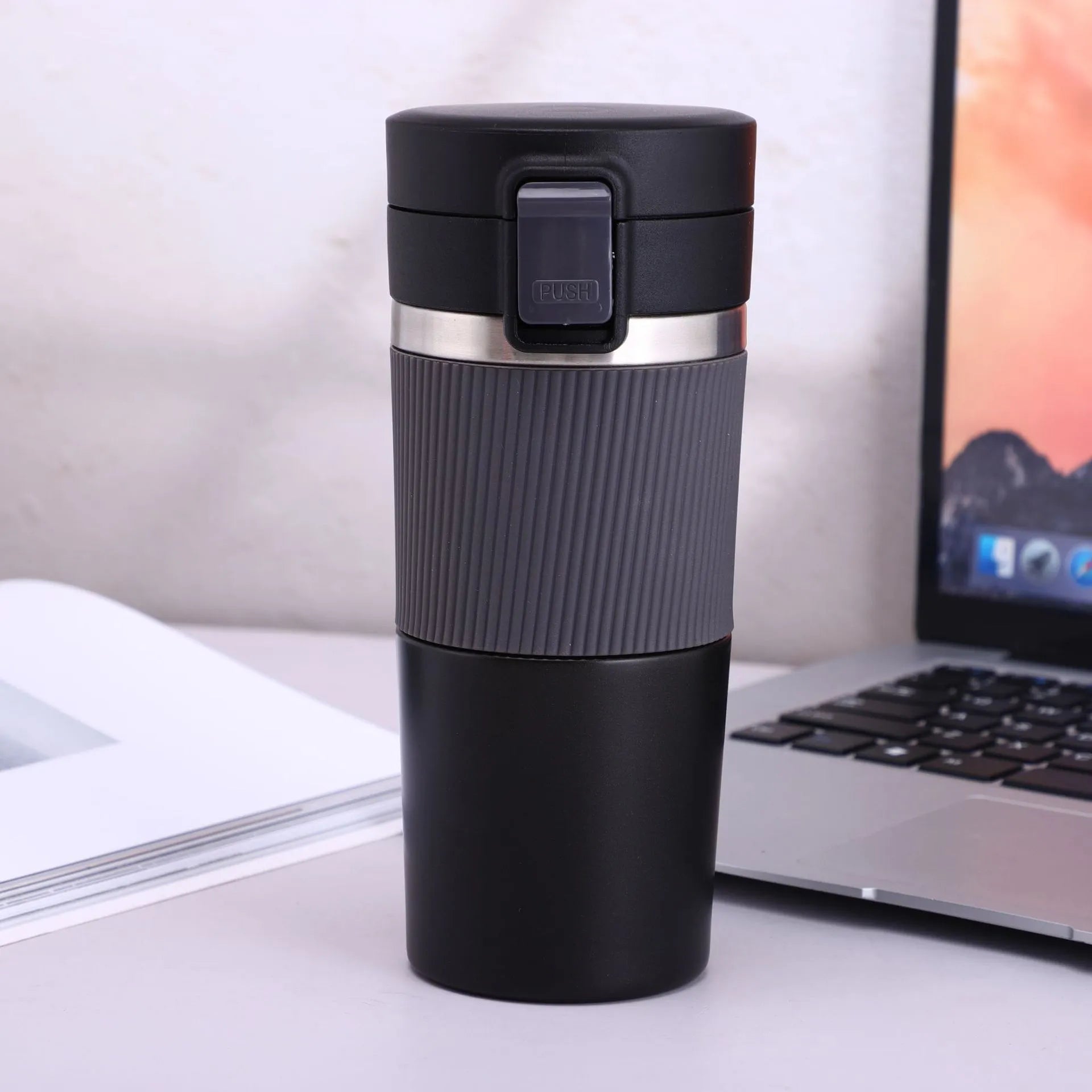 304 stainless steel vacuum portable vehicle-mounted water cup 430ml in gray with modern simplicity design