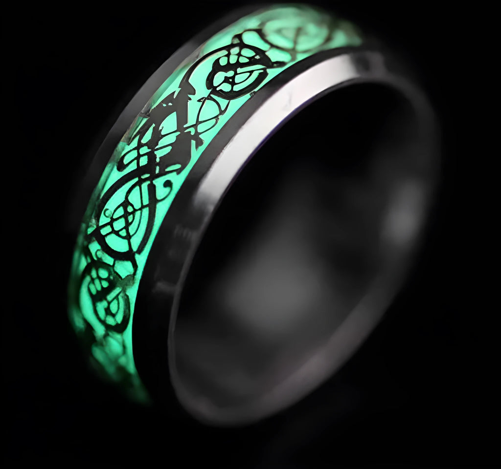 Titanium steel Lord of the Rings inspired men's ring in a single personality design