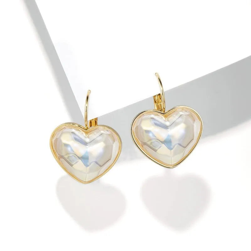 Gold alloy summer niche design women's ear clips with natural styling