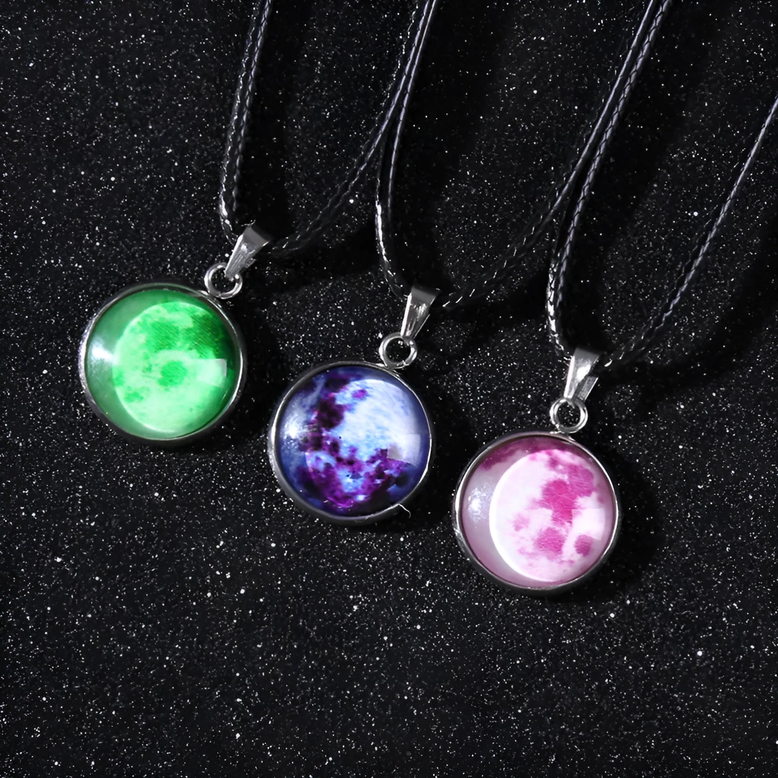 Luminous alloy pendant necklace with organic glass constellation design and extension chain