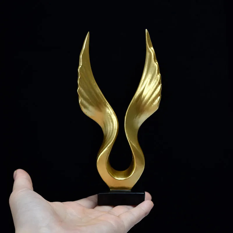 Mini resin wing ornament in Dapeng or angel style with golden, gold silver, white, or black finish
