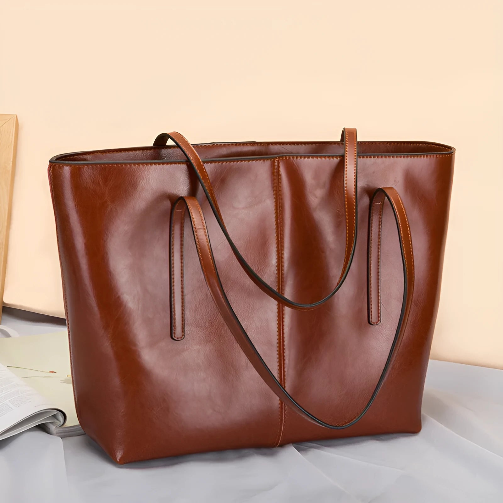Genuine leather women's shoulder bag with large capacity and European retro styling in multiple colour options