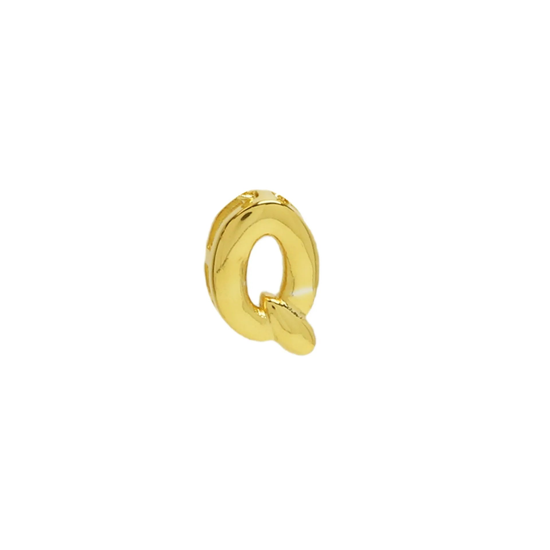 18k brass smooth surface bubble DIY letter bracelet with gold electroplated finish and letter pendant on white background