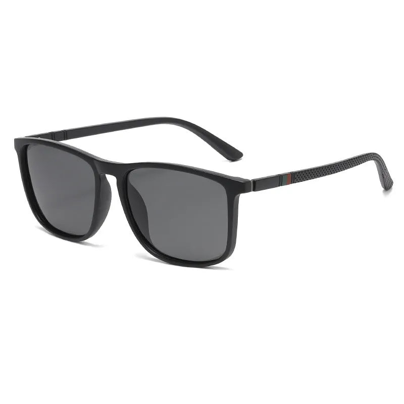 Sports driving advanced polarized sunglasses with TAC lens and black PC frame for outdoor use