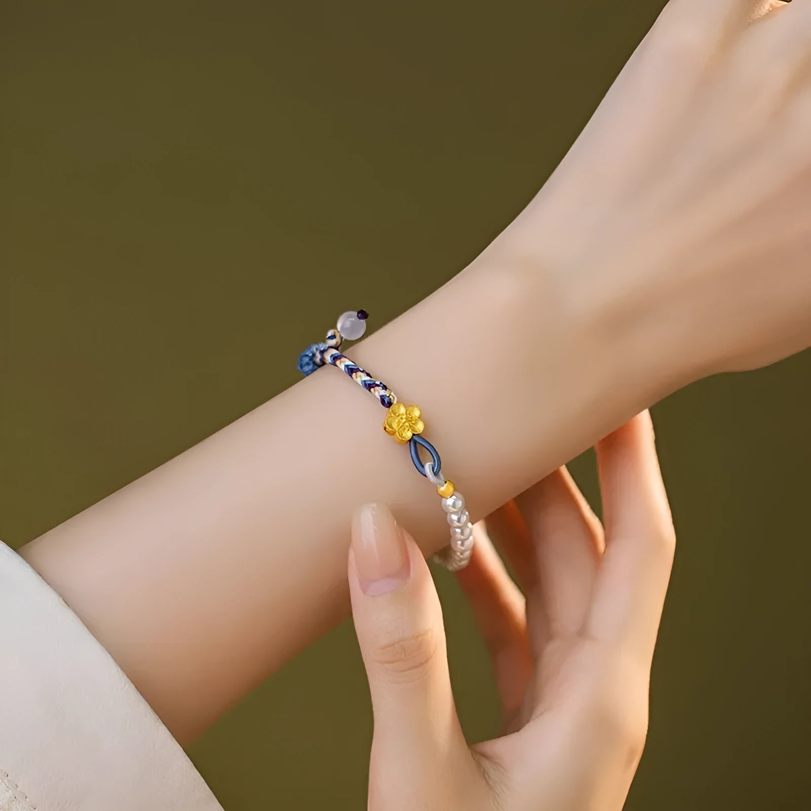 Sterling silver chalcedony Chinese flower weaving bracelet with peach colour cord and pearl floral elements