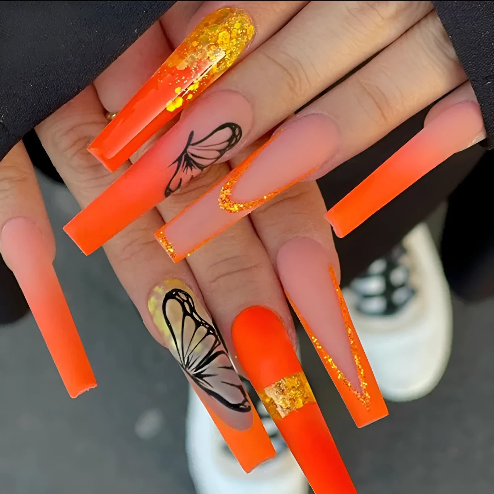 Detachable nail polish patch finished product 24 tablets long wearing armour golden butterfly glue style Z194