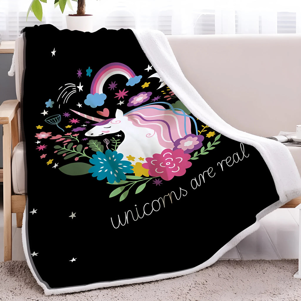 Black pet themed sherpa fleece blanket, soft warm throw in 130x150cm and 150x200cm sizes with hemmed edges